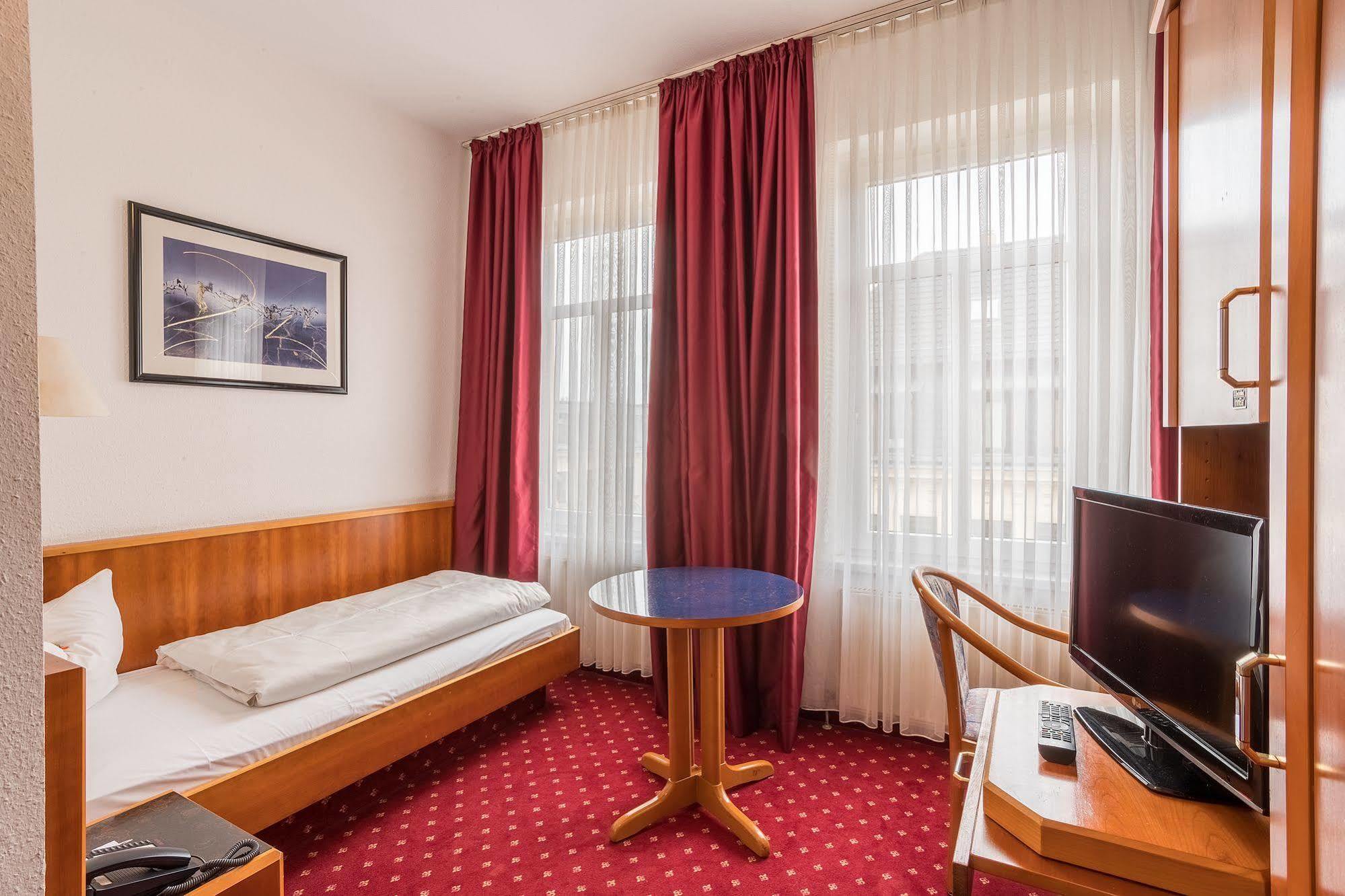 Hotel Astoria Leipzig Exterior foto